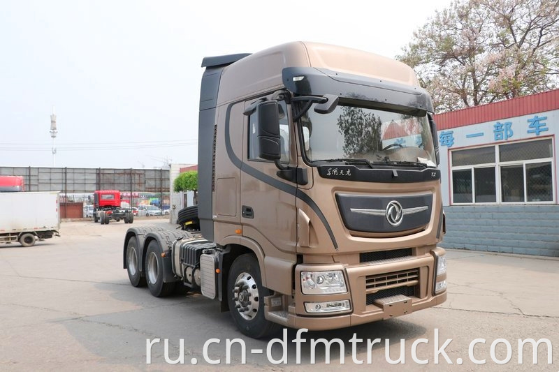 Dongfeng Commercial Vehicle KX 560HP 6X4 Tractor Truck